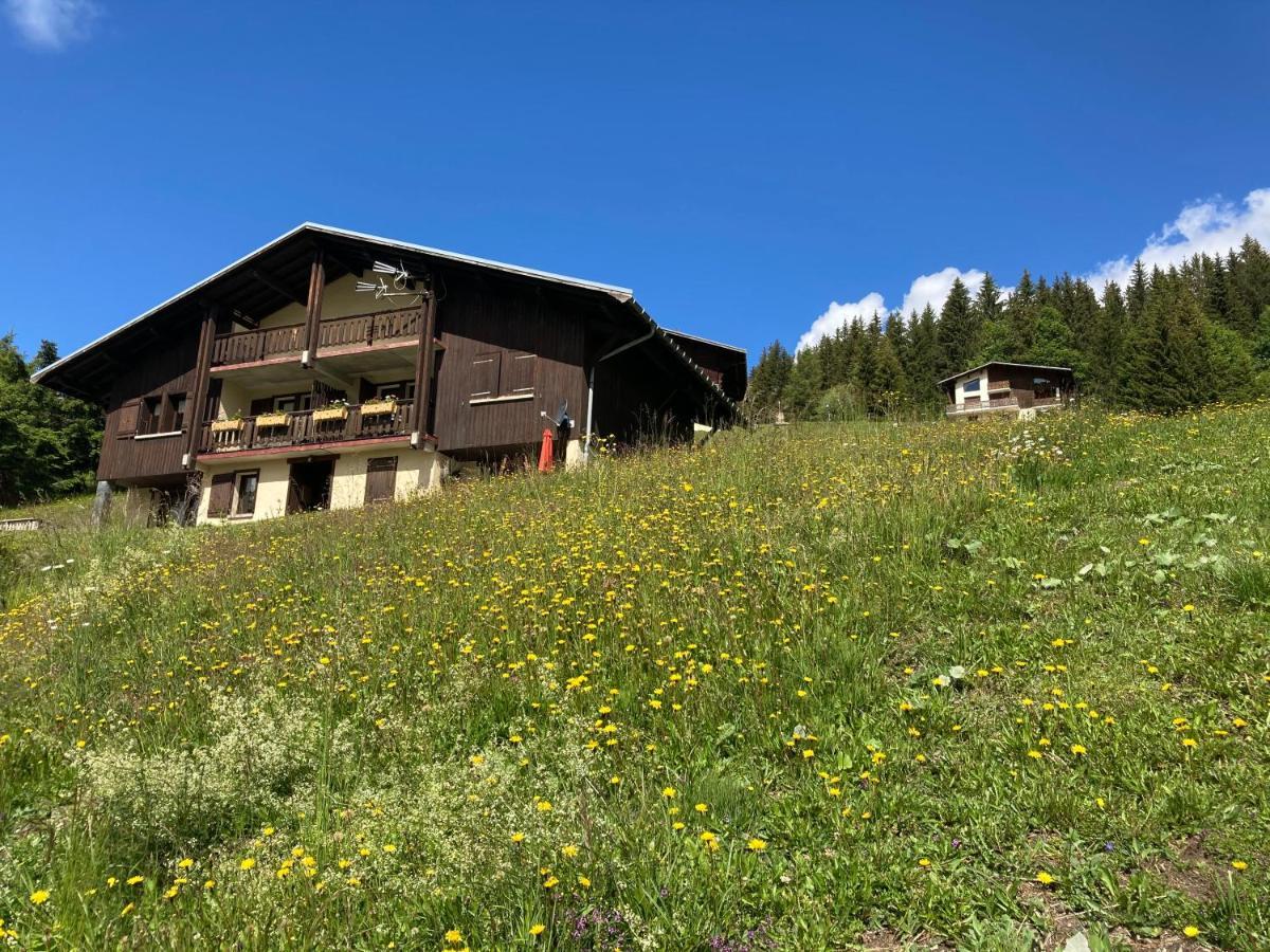 Demi Chalet Le Lachat نوتر دام دو بيلكومبيه المظهر الخارجي الصورة