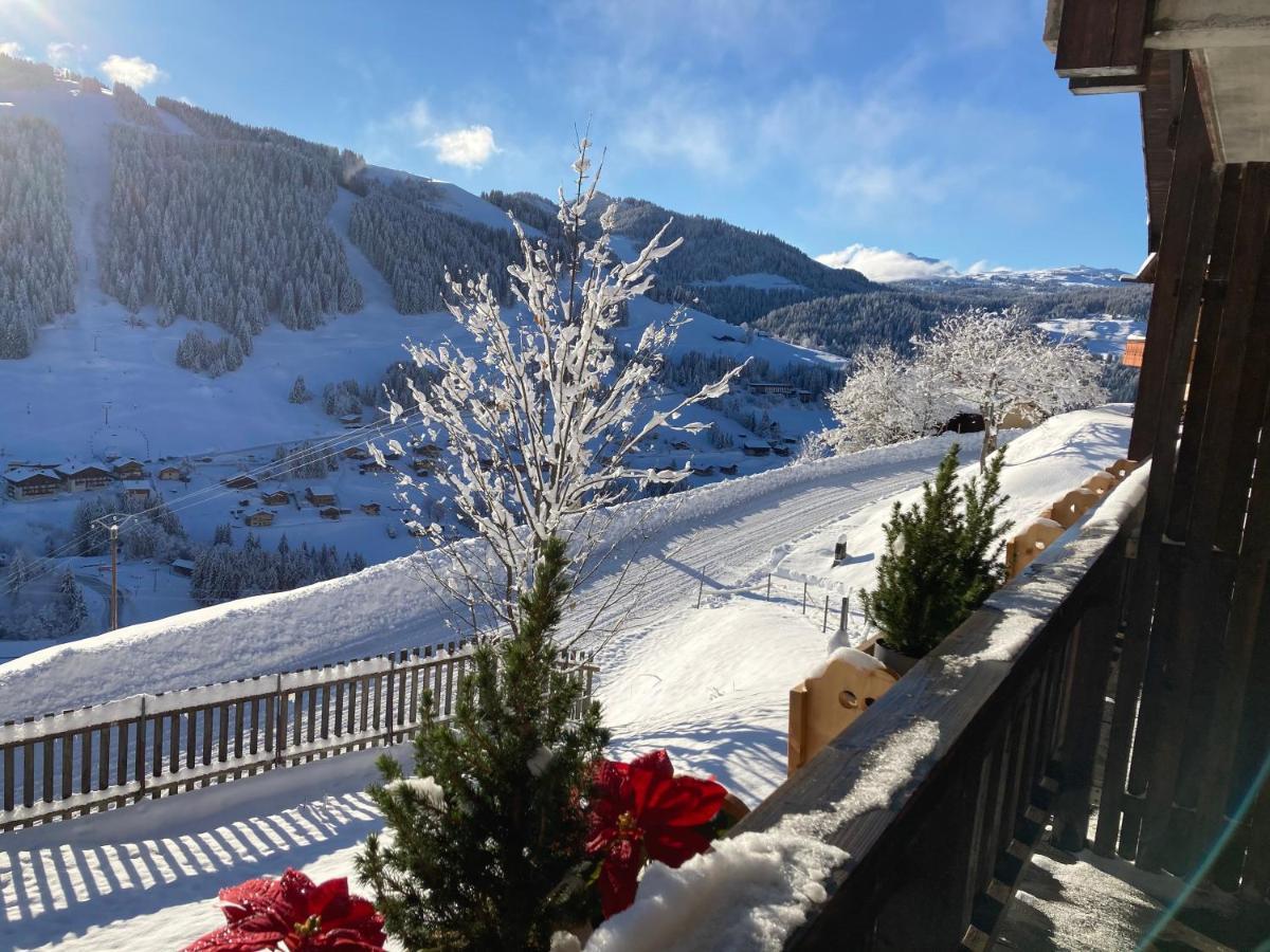 Demi Chalet Le Lachat نوتر دام دو بيلكومبيه المظهر الخارجي الصورة