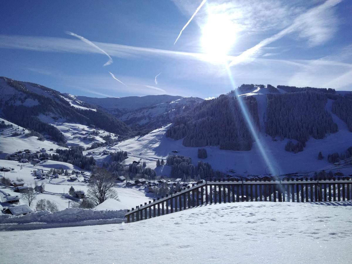Demi Chalet Le Lachat نوتر دام دو بيلكومبيه المظهر الخارجي الصورة